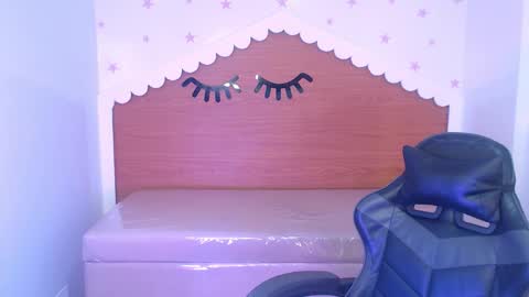 CARLYE   online show from 12-05-25, 03:26