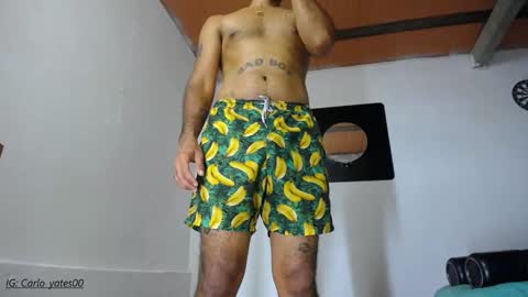 Snapshot of carlo_yates27 chatting on 03-04-25, 01:45 carlo yates thx for help me to reach 100 thumps up online show from 03-04-25, 01:45