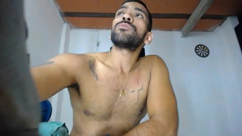 Snapshot of carlo_yates27 chatting on 03-04-25, 12:01 carlo yates thx for help me to reach 100 thumps up online show from 03-04-25, 12:01