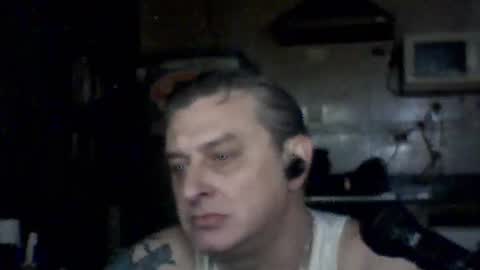 Snapshot of carlos712009 chatting on 03-09-26, 06:39 carlos712009 online show from 03-09-26, 06:39