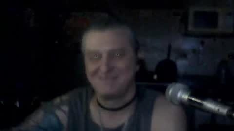 carlos712009 online show from 04-27-26, 06:33