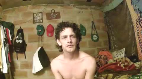 Snapshot of carlossxx96 chatting on 02-13-26, 02:07 carlossxx96 online show from 02-13-26, 02:07