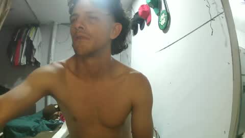 Snapshot of carlossxx96 chatting on 06-24-26, 05:50 carlossxx96 online show from 06-24-26, 05:50