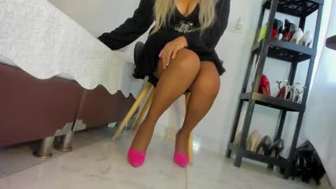 carlota_flow online show from 05-29-26, 09:46