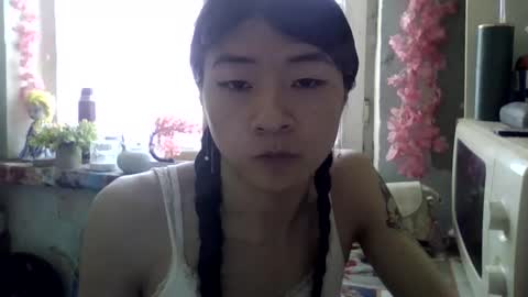 CarlyJoy online show from 04-23-26, 10:14