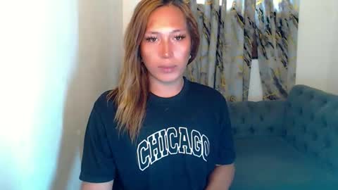 Snapshot of carmella_romance chatting on 01-15-26, 04:28 Carmella online show from 01-15-26, 04:28