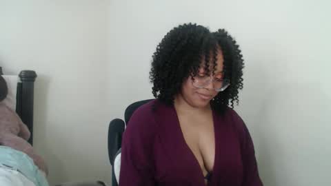 Snapshot of carmellovekisses chatting on 03-23-26, 02:43 CARAMEL xoxo online show from 03-23-26, 02:43