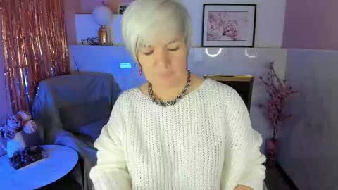 Carmen online show from 01-10-26, 08:54