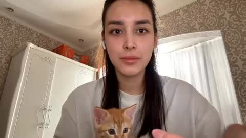 Kim online show from 06-20-26, 06:05
