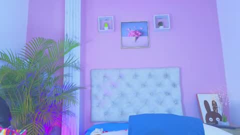 Snapshot of caro_lovings chatting on 07-12-26, 03:41 caro_lovings online show from 07-12-26, 03:41