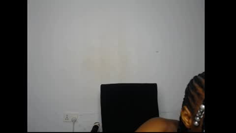 caroline online show from 05-04-26, 06:20
