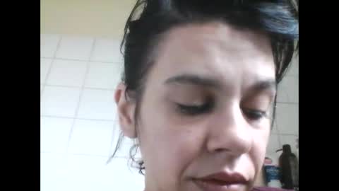 Snapshot of caroisback chatting on 09-17-25, 11:34 caroisback online show from 09-17-25, 11:34