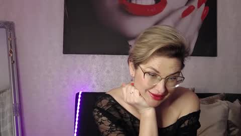 CaroJhones online show from 02-21-25, 01:00