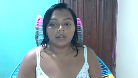 Snapshot of carol_lil1 chatting on 07-09-26, 02:04 carol_lil1 online show from 07-09-26, 02:04