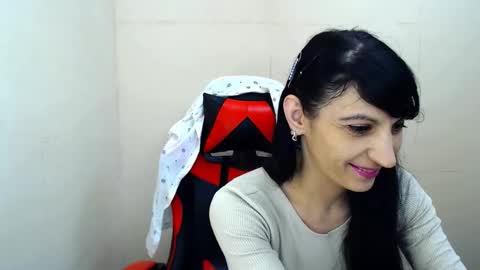 Carol Mathevs online show from 11-05-25, 08:25