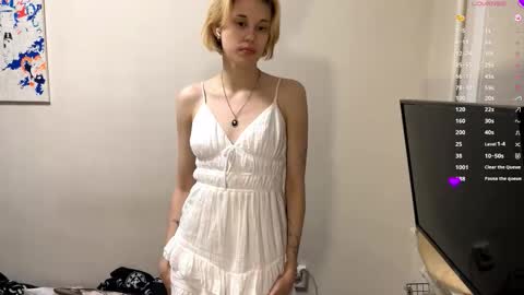 Snapshot of carolcaci chatting on 12-01-25, 04:56 Call me Carol online show from 12-01-25, 04:56