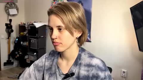 Snapshot of carolcaci chatting on 02-06-26, 09:23 Call me Carol online show from 02-06-26, 09:23