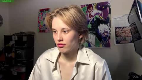 Snapshot of carolcaci chatting on 03-10-26, 10:20 Call me Carol online show from 03-10-26, 10:20