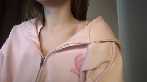 Snapshot of carolecronan chatting on 02-26-26, 07:07 Lisa online show from 02-26-26, 07:07