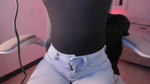 Snapshot of caroliine__ chatting on 09-12-25, 02:39 Caroline online show from 09-12-25, 02:39