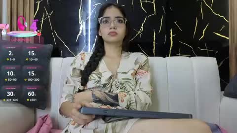 CAROLINA  online show from 04-24-26, 12:02