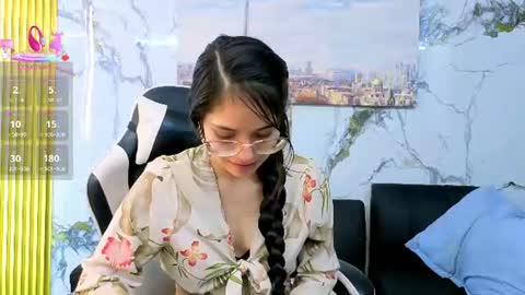 CAROLINA  online show from 06-20-26, 12:58