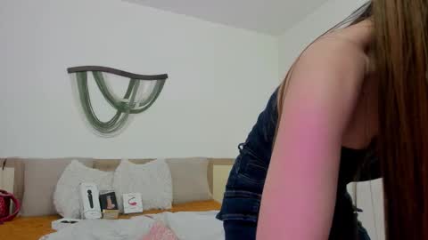 Carolina online show from 11-26-25, 12:28