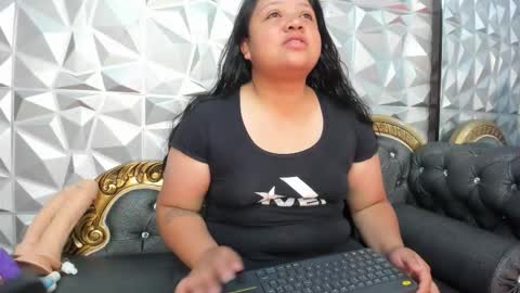 Snapshot of carolina_lenon chatting on 02-13-26, 12:56 Angie Carolina online show from 02-13-26, 12:56