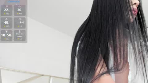 carolina_t online show from 05-13-26, 01:58