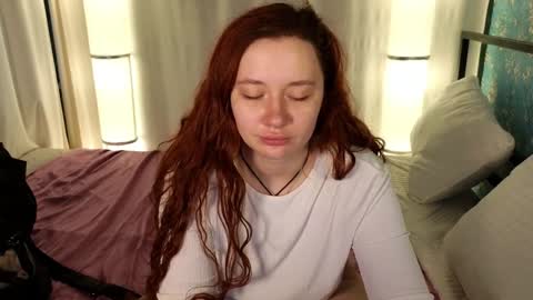 Snapshot of carolina_winter chatting on 12-04-24, 07:39 Mira online show from 12-04-24, 07:39