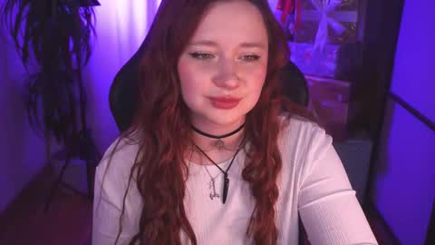 Snapshot of carolina_winter chatting on 12-05-24, 09:50 Mira online show from 12-05-24, 09:50