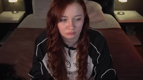Snapshot of carolina_winter chatting on 02-28-25, 11:36 Mira online show from 02-28-25, 11:36