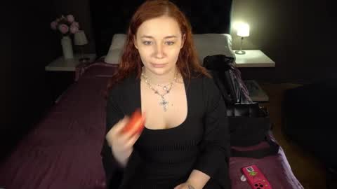 Snapshot of carolina_winter chatting on 03-07-25, 09:07 Mira online show from 03-07-25, 09:07