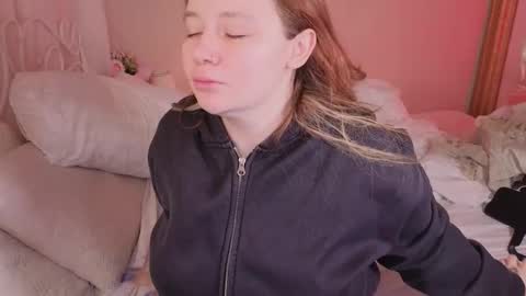 Mira online show from 03-04-26, 05:13