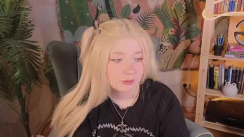 Mira online show from 04-09-26, 06:30