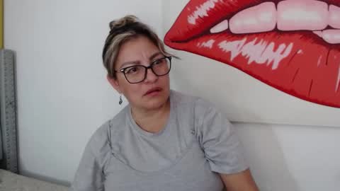 Snapshot of carolinacrus01 chatting on 02-19-25, 10:53 Carolina online show from 02-19-25, 10:53