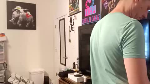 carolinajuggalo17 online show from 05-20-26, 03:07