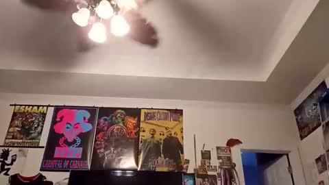 carolinajuggalo17 online show from 06-06-26, 12:27