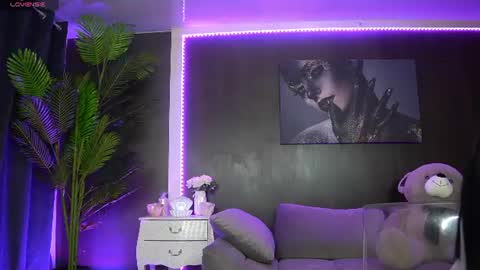 Mellany online show from 07-23-26, 06:00