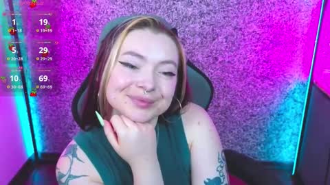 Ask me better xx online show from 09-09-25, 09:42