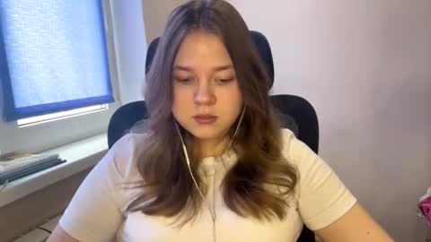 carolindueno online show from 03-13-26, 07:59