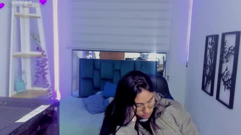 caroline_rodriguez_9 online show from 02-07-26, 12:47