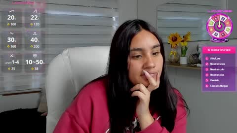 caroline_rodriguez_9 online show from 04-07-26, 06:52