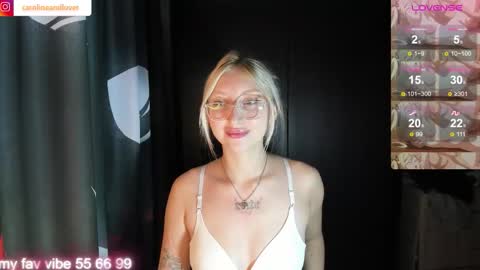Caroline and Lover online show from 10-27-25, 11:25