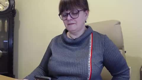Snapshot of carolinedream_ chatting on 01-27-25, 06:19 CarolineDream online show from 01-27-25, 06:19