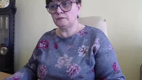 Snapshot of carolinedream_ chatting on 02-12-25, 08:59 CarolineDream online show from 02-12-25, 08:59
