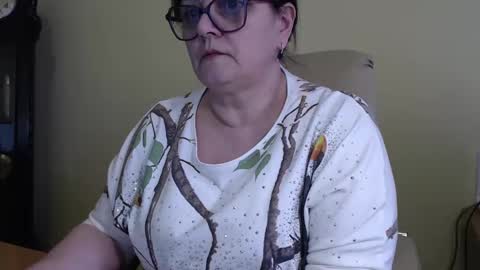 Snapshot of carolinedream_ chatting on 03-12-25, 01:19 CarolineDream online show from 03-12-25, 01:19