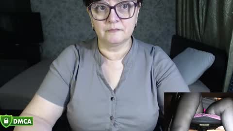 Snapshot of carolinedream_ chatting on 09-29-25, 06:24 CarolineDream online show from 09-29-25, 06:24