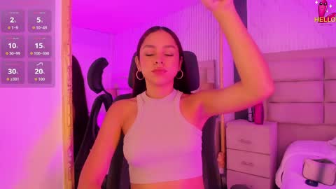 Caroline online show from 03-31-26, 12:27