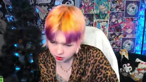 Snapshot of carolinerichter chatting on 01-07-26, 11:18 CarolineRichter online show from 01-07-26, 11:18